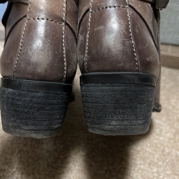 Vince Camuto Beamer ankle boot - Picture 4 of 12